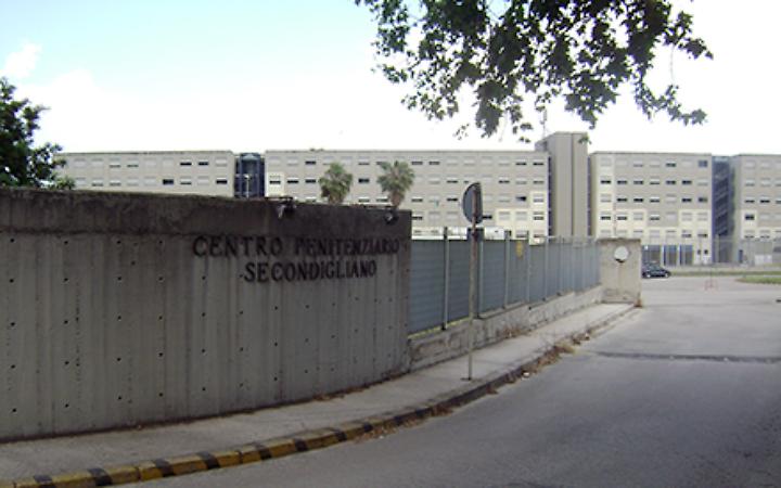 Sono uguali alle vere le carceri invisibili che noi costruiamo