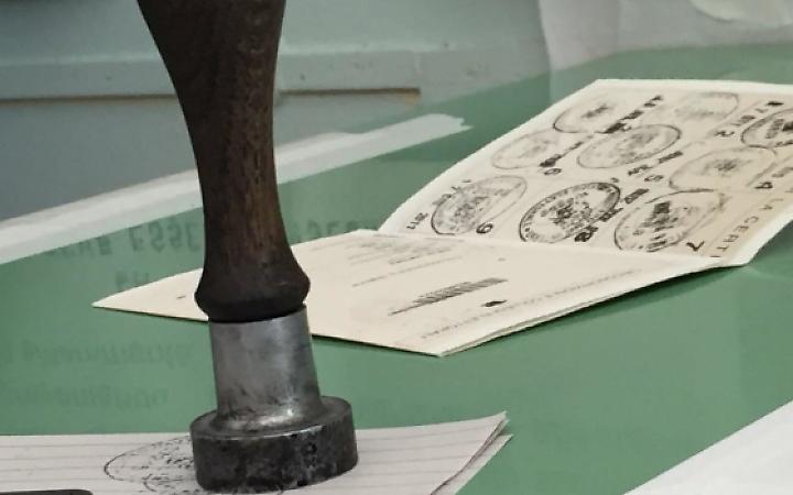 Il libro resta aperto: continuiamo a leggerlo