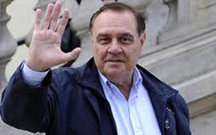 Mastella: «Io in Giunta? Una provocazione, resto sindaco»