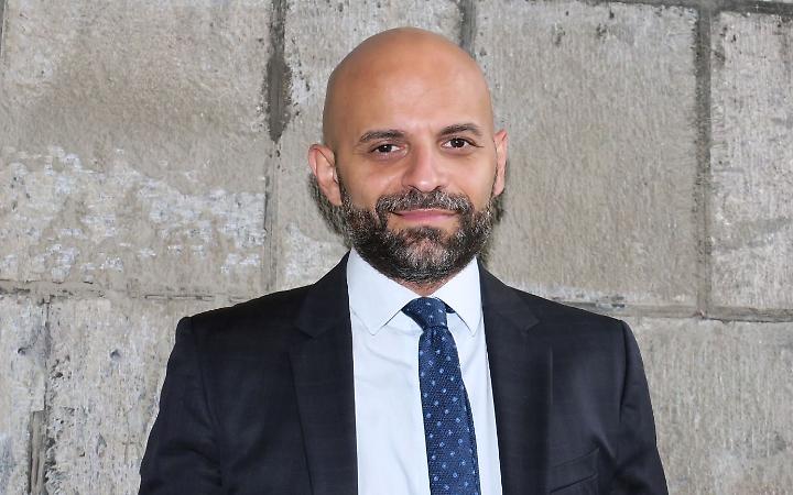 Comune di Napoli, Luca Trapanese lascia la Giunta per la candidatura in Consiglio regionale