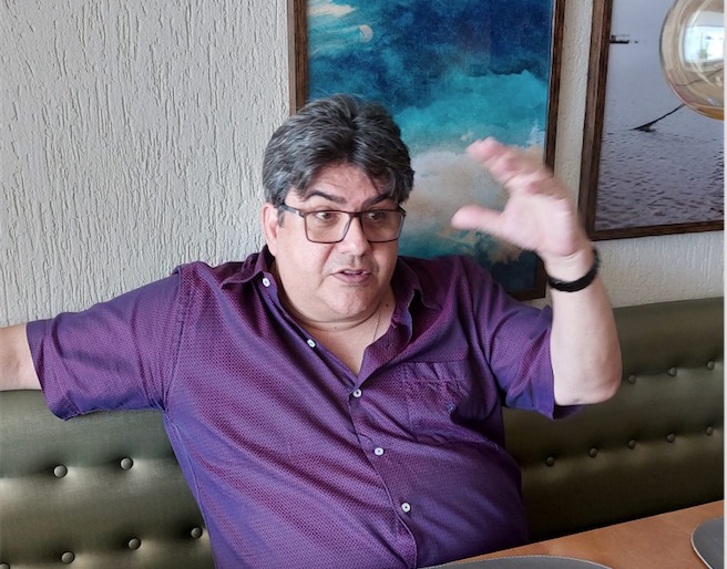 il professor AtilaAmaral Brilhante